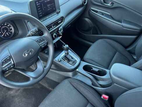 Used 2022 Hyundai Kona SEL image 12