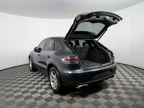 Certified 2020 Porsche Macan AWD/4WD image 33