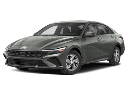 New 2026 Hyundai Elantra SE