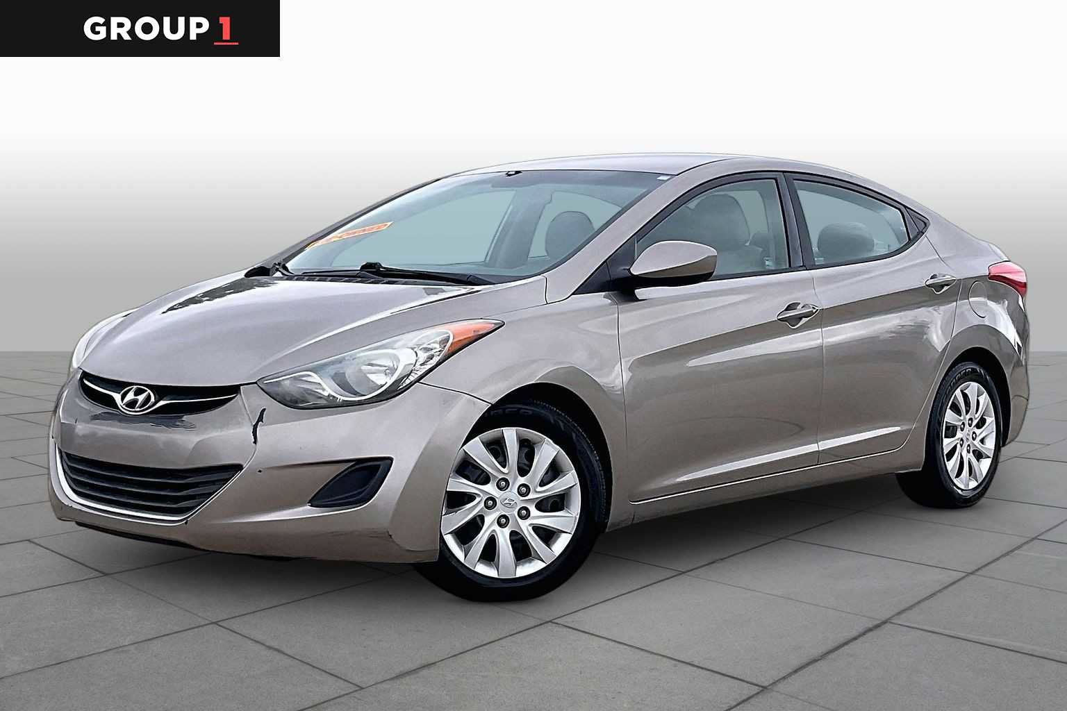 Used 2013 Hyundai Elantra GLS FWD image 1