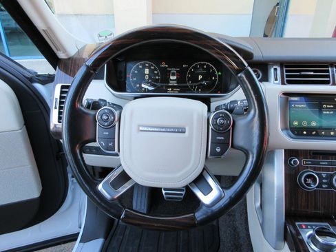 Used 2017 Land Rover Range Rover Supercharged image 52