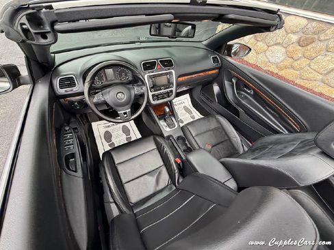 Used 2012 Volkswagen Eos Lux image 26