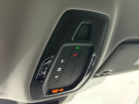 New 2025 Audi Q5 Premium image 28