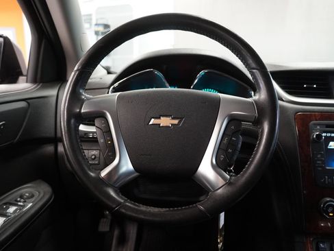 Used 2014 Chevrolet Traverse LT w/ All-Star Edition AWD/4WD image 18