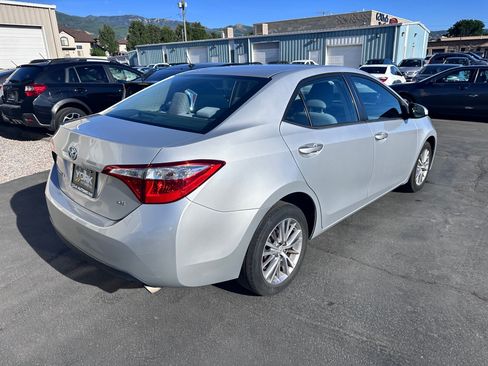 Used 2014 Toyota Corolla LE FWD image 3