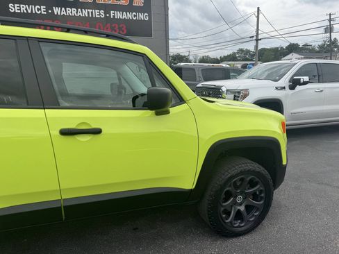 Used 2017 Jeep Renegade Sport w/ Power & Air Group AWD/4WD image 10