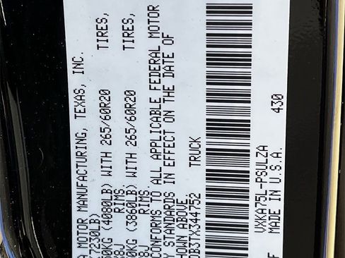 Used 2026 Toyota Tundra Limited image 28