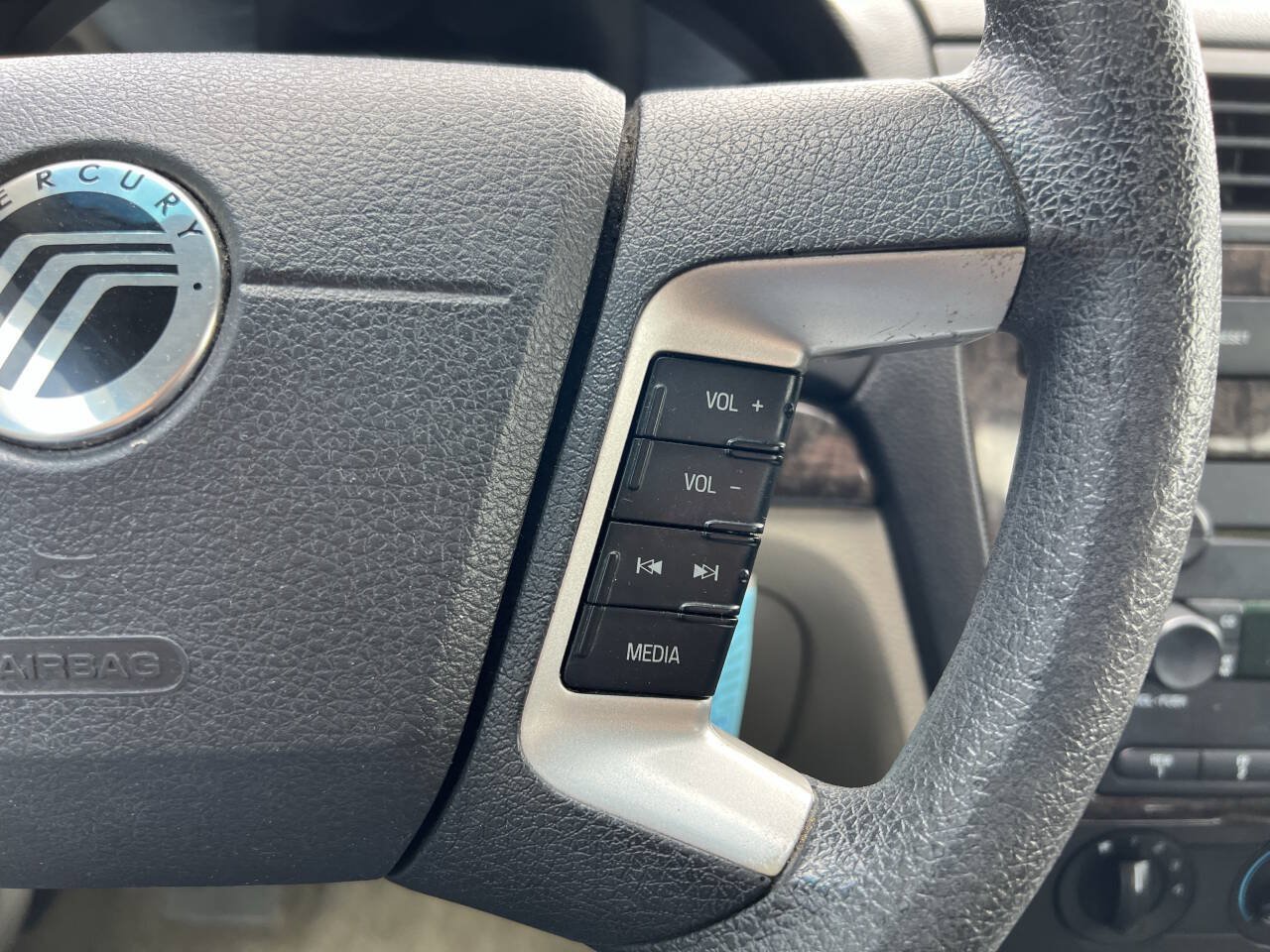 Used 2006 Mercury Milan Premier FWD image 21