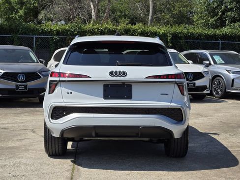 Certified 2026 Audi Q3 quattro 2.0T AWD/4WD image 9