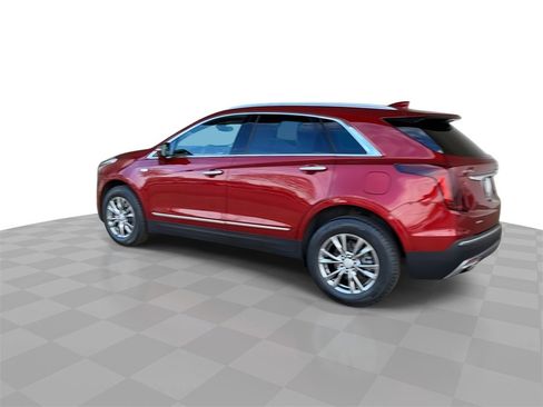 Certified 2023 Cadillac XT5 Premium Luxury w/ LPO, Floor Liner Package image 7
