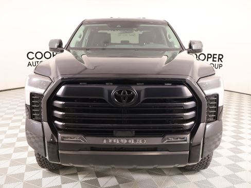 Used 2023 Toyota Tundra SR5 w/ SR5 Convenience Package AWD/4WD image 8