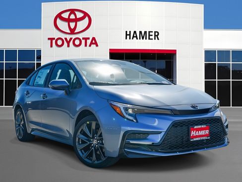 New 2026 Toyota Corolla SE FWD image 1