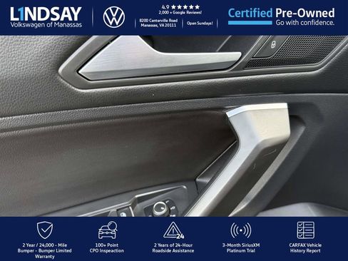 Used 2021 Volkswagen Tiguan SE w/ Panoramic Sunroof Package image 18