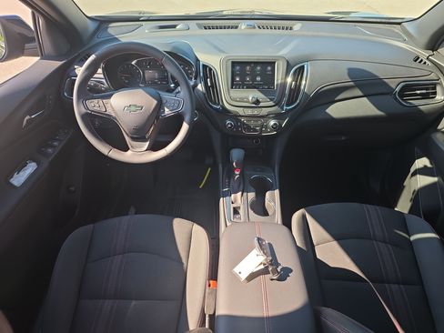 Used 2024 Chevrolet Equinox RS w/ LPO, Floor Liner Package FWD image 10