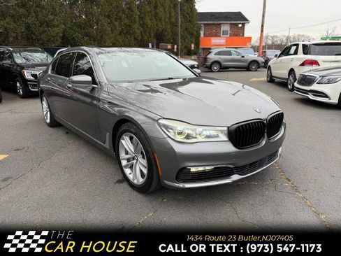 Used 2016 BMW 750i xDrive image 3