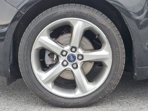 Used 2014 Ford Fusion SE w/ Equipment Group 201A image 9