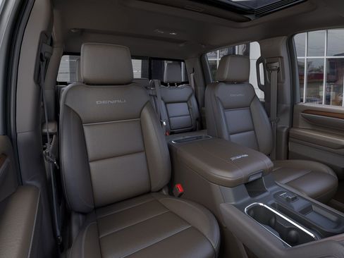 New 2026 GMC Sierra 2500 Denali w/ Denali Reserve Package image 16