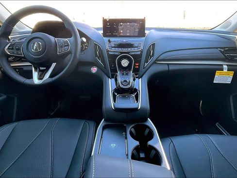 Used 2025 Acura RDX w/ Technology Package image 2