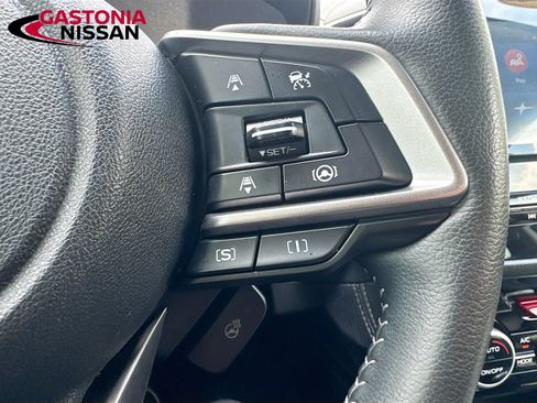 Used 2023 Subaru Forester Limited AWD/4WD image 14
