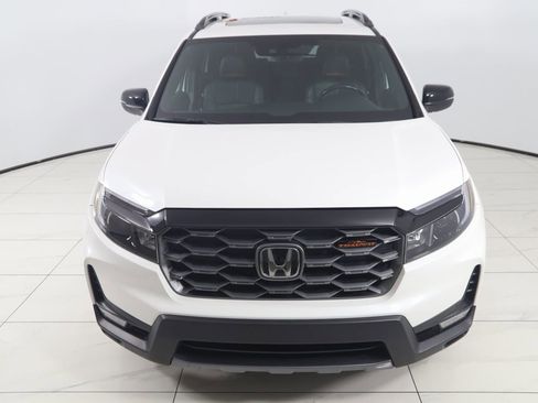 Used 2023 Honda Passport TrailSport image 48