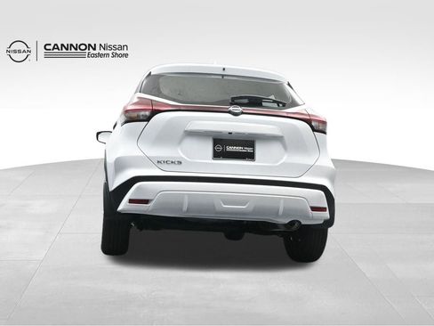 New 2025 Nissan Kicks Play S FWD image 33