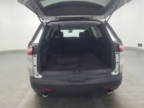 Used 2021 Chevrolet Traverse LT FWD image 29