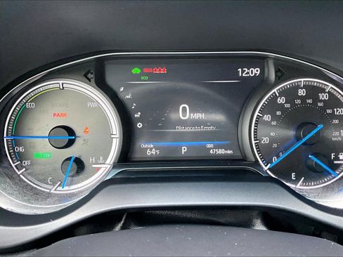 Used 2021 Toyota Venza Limited w/ Advanced Technology Package AWD/4WD image 19