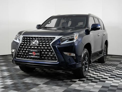 Used 2021 Lexus GX 460 Premium w/ Premium Package image 2