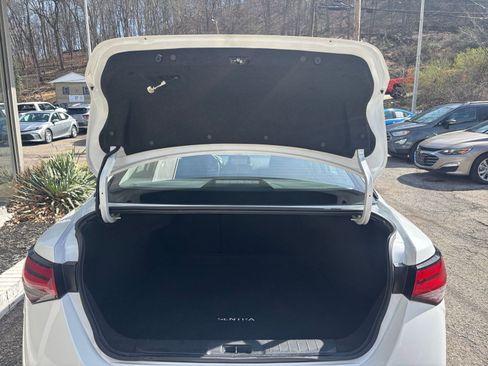 Used 2025 Nissan Sentra SV image 30