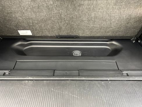 Used 2025 Ford Expedition Platinum AWD/4WD image 44