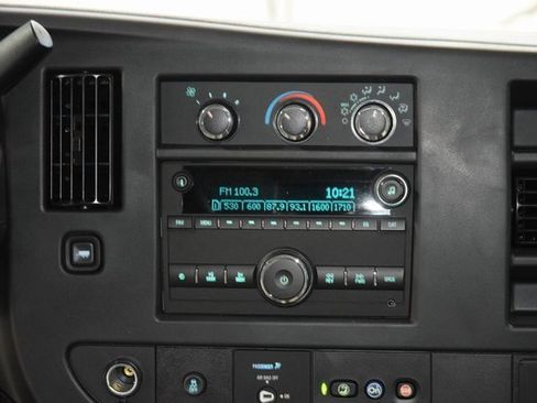 New 2025 Chevrolet Express 3500 w/ Power Convenience Package image 19