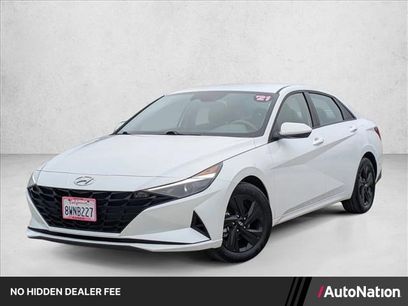 Certified 2021 Hyundai Elantra SEL