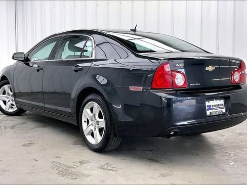 Used 2011 Chevrolet Malibu LS FWD image 11