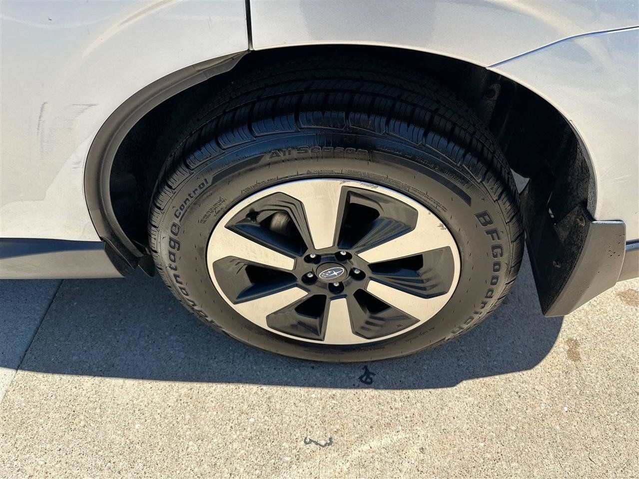 Used 2018 Subaru Forester 2.5i Premium w/ All-Weather Package AWD/4WD image 29