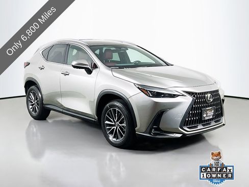 Used 2025 Lexus NX 350 AWD w/ Accessory Package (2T) image 3