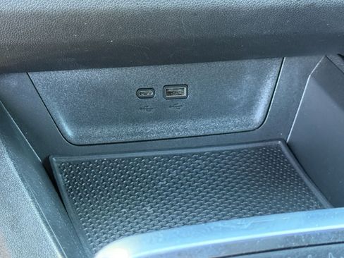 Used 2025 Chevrolet Equinox LT w/ Convenience Package II FWD image 20