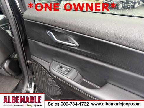 Used 2024 Jeep Grand Cherokee L Altitude image 35