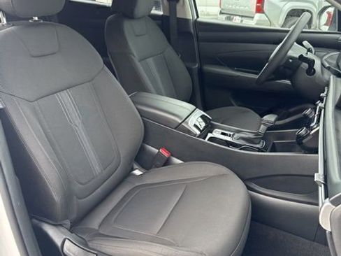 Used 2025 Hyundai Tucson SEL image 14