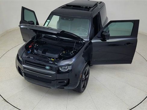 Used 2022 Land Rover Defender 90 X image 80