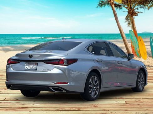 Used 2022 Lexus ES 350 w/ Accessory Package FWD image 6
