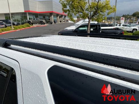 New 2026 Toyota 4Runner TRD Off-Road Premium AWD/4WD image 9