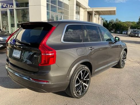 Certified 2023 Volvo XC90 B5 Plus AWD/4WD image 7