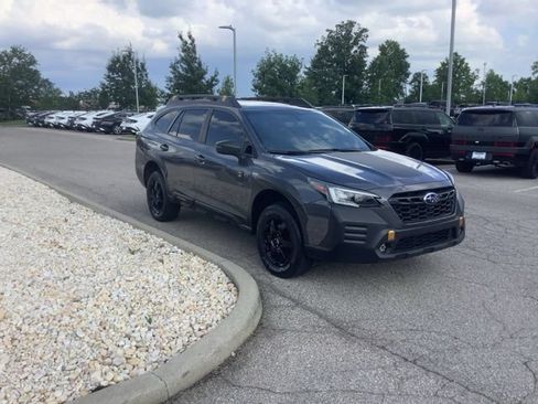 Used 2022 Subaru Outback Wilderness AWD/4WD image 7