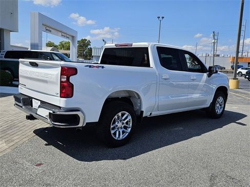 Used 2024 Chevrolet Silverado 1500 LT image 14
