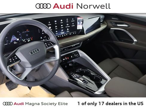 New 2025 Audi Q5 Premium Plus image 2