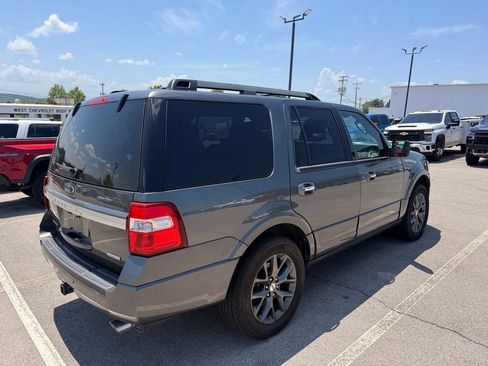 Used 2017 Ford Expedition Limited w/ Equipment Group 301A RWD image 3