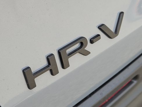 New 2027 Honda HR-V Sport image 17