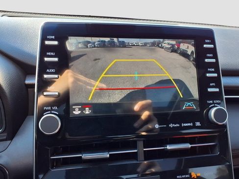 Used 2021 Toyota Avalon XSE image 11