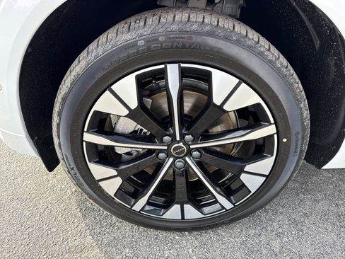 New 2026 Volvo XC60 T8 Plus w/ Protection Package Premier image 9