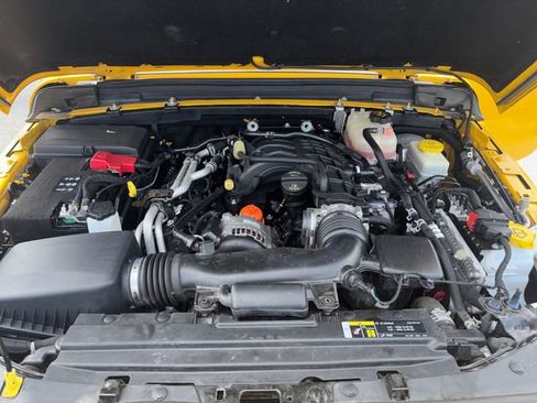 Used 2019 Jeep Wrangler Unlimited Sport S AWD/4WD image 22
